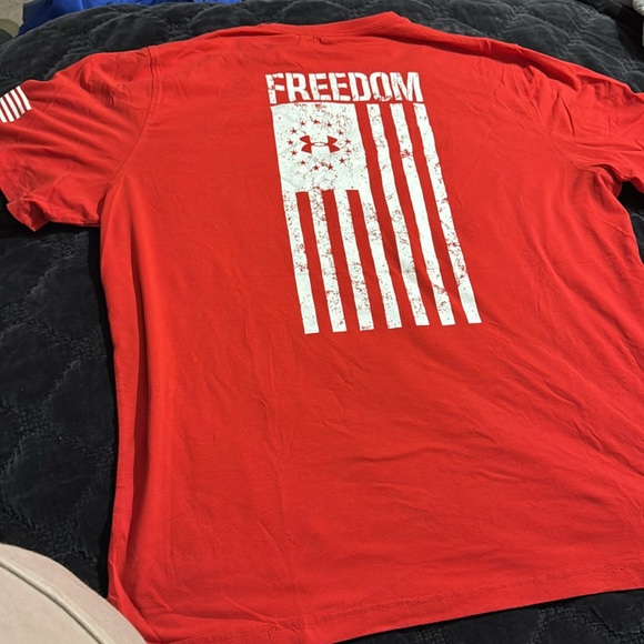 Under Armour, red with white freedom T-shirt size XXL. - Picture 5 of 6
